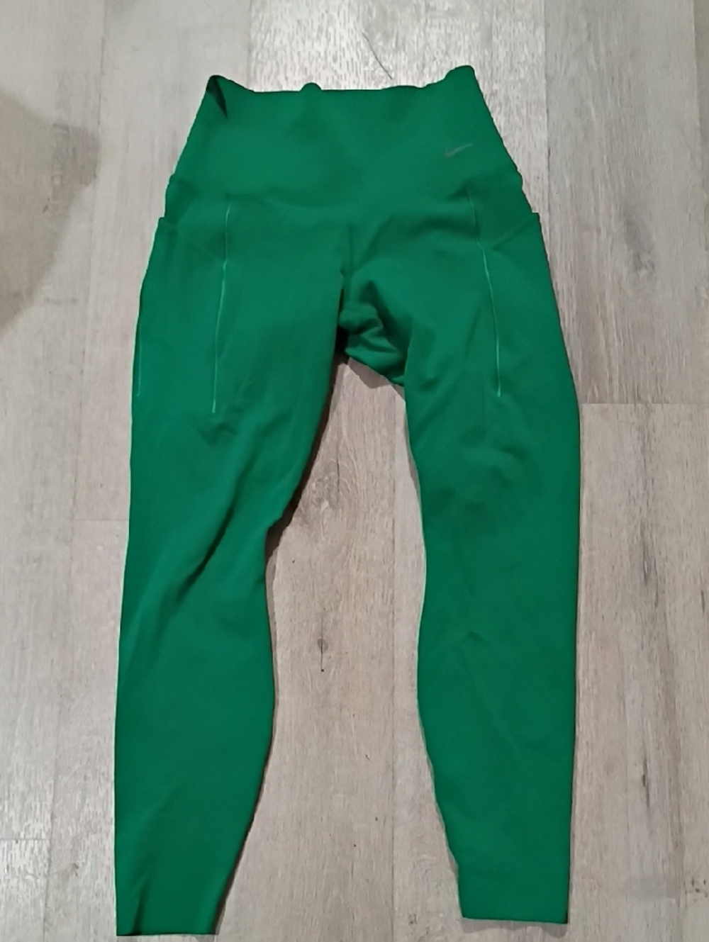 Nike Emerald Green High-Waist Leggings